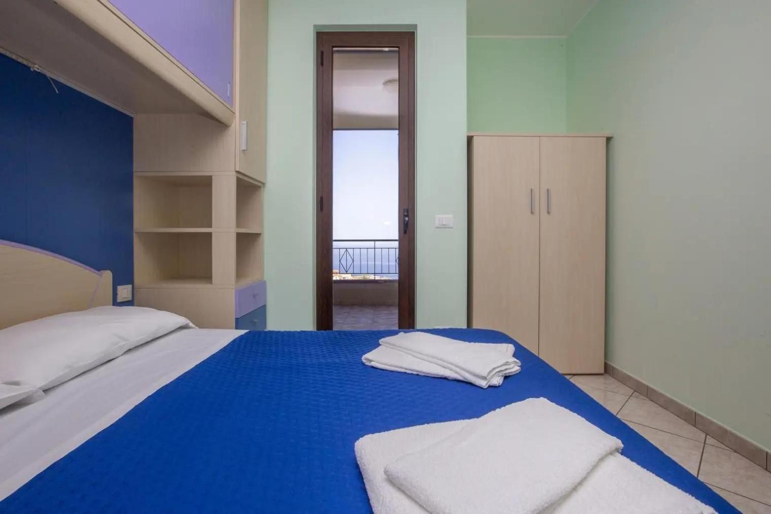 Appartamenti Anza Capo dʼOrlando Buitenkant foto